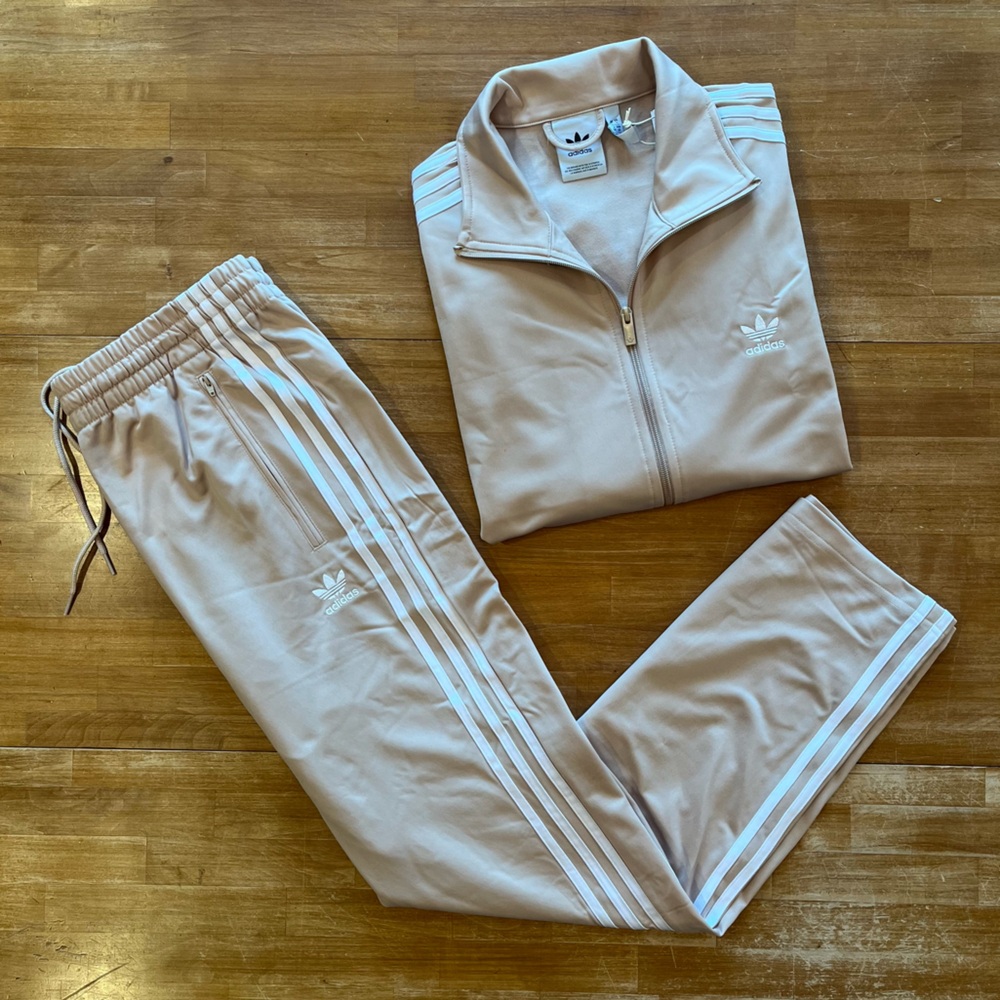 adidas Tan Sweatpants & Joggers Set